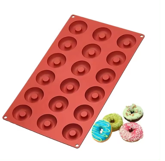 Mini Donut Candy Mold | www.sprinklebeesweet.com