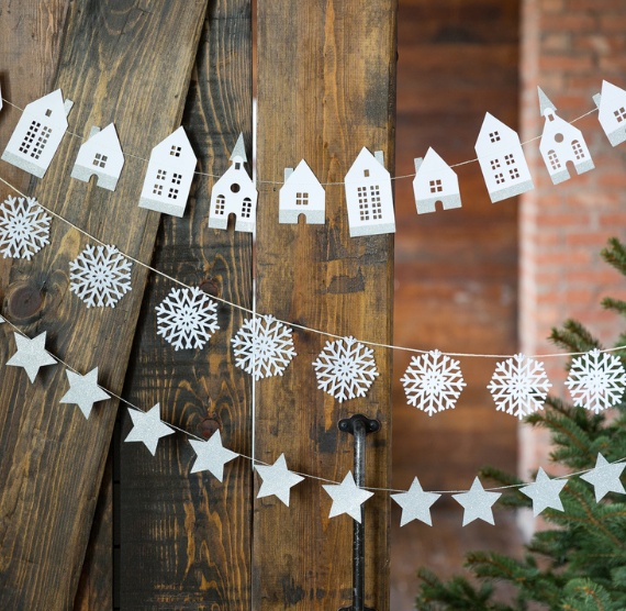 Winter White Felt Snowflake Banner | www.sprinklebeesweet.com