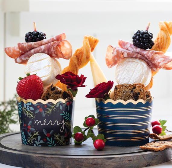 Christmas Baking Cups: Navy Merry | www.sprinklebeesweet.com