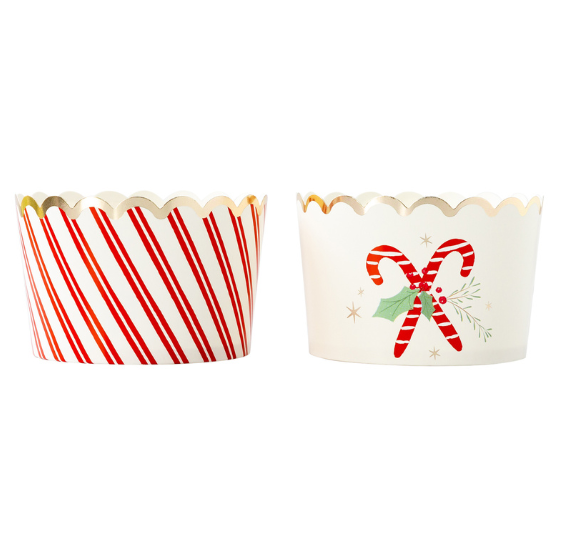 Christmas JUMBO Baking Cups: Candy Cane | www.sprinklebeesweet.com