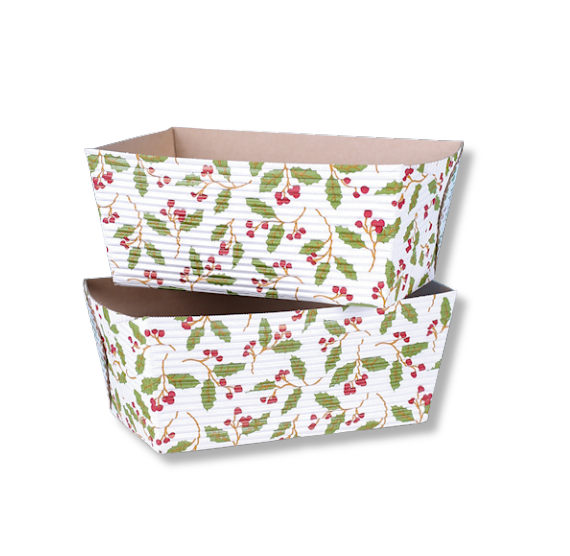 Small Christmas Loaf Pans: Holly | www.sprinklebeesweet.com