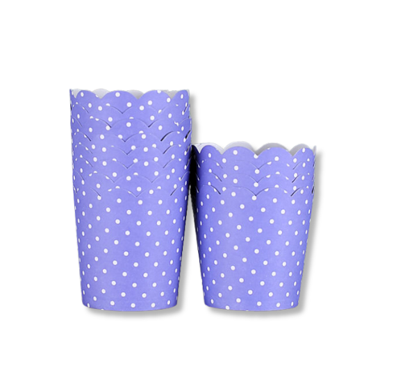 Mini Purple Baking Cups | www.sprinklebeesweet.com