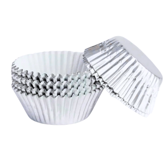 Silver Foil Cupcake Liners: 100 Count | www.sprinklebeesweet.com