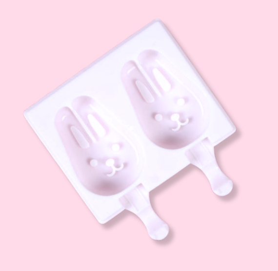 Cute Bunny Cakesicle Mold: Bunnysicle | www.sprinklebeesweet.com
