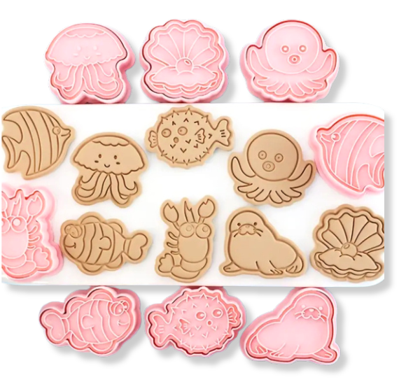 Ocean Life Cookie Cutter & Stampers Set | www.sprinklebeesweet.com