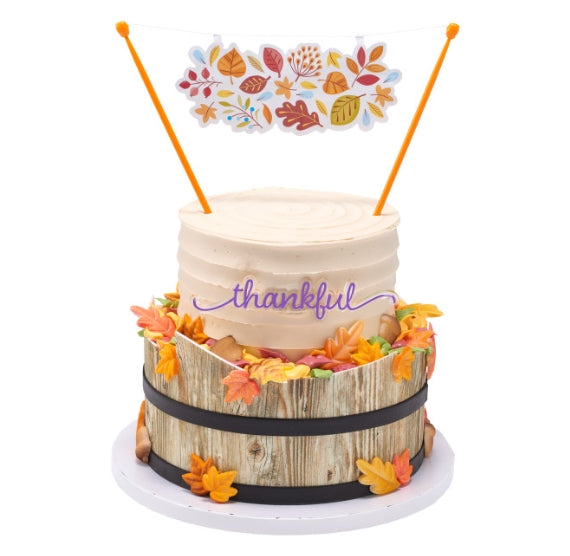 Fall Sugar Toppers: Oak Leaf & Acorn | www.sprinklebeesweet.com