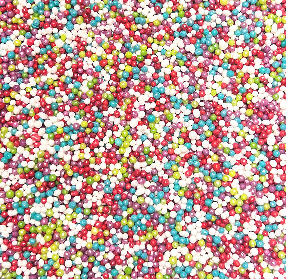 Christmas Nonpareils Mix: Merry & Bright | www.sprinklebeesweet.com