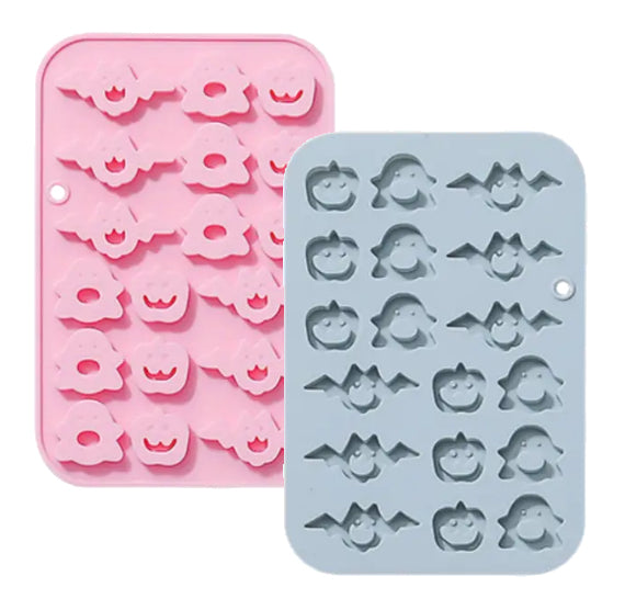 Cute Halloween Mold: Ghost, Bat, Pumpkin | www.sprinklebeesweet.com