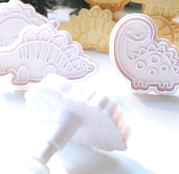 Dinosaur Cookie Cutter Stampers Set | www.sprinklebeesweet.com