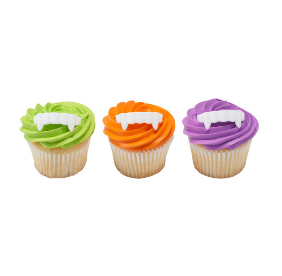 Halloween Cupcake Toppers: Vampire Fangs | www.sprinklebeesweet.com