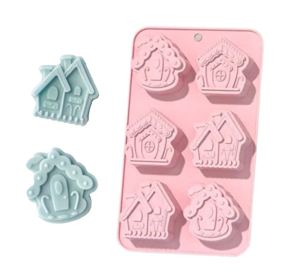 Christmas Gingerbread House Mold | www.sprinklebeesweet.com