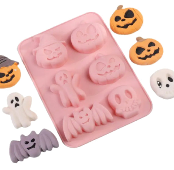 Silicone Halloween Mold: Spooky | www.sprinklebeesweet.com