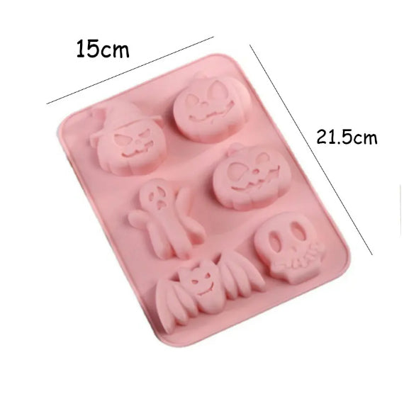 Silicone Halloween Mold: Spooky | www.sprinklebeesweet.com