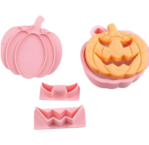 Pumpkin Cookie Cutter & Stampers Set: Jack O'Lantern | www.sprinklebeesweet.com