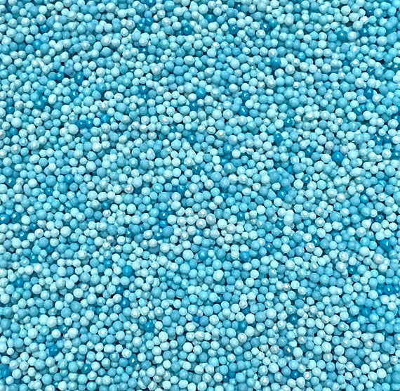 Ombré Nonpareils Mix: Bright Blue | www.sprinklebeesweet.com