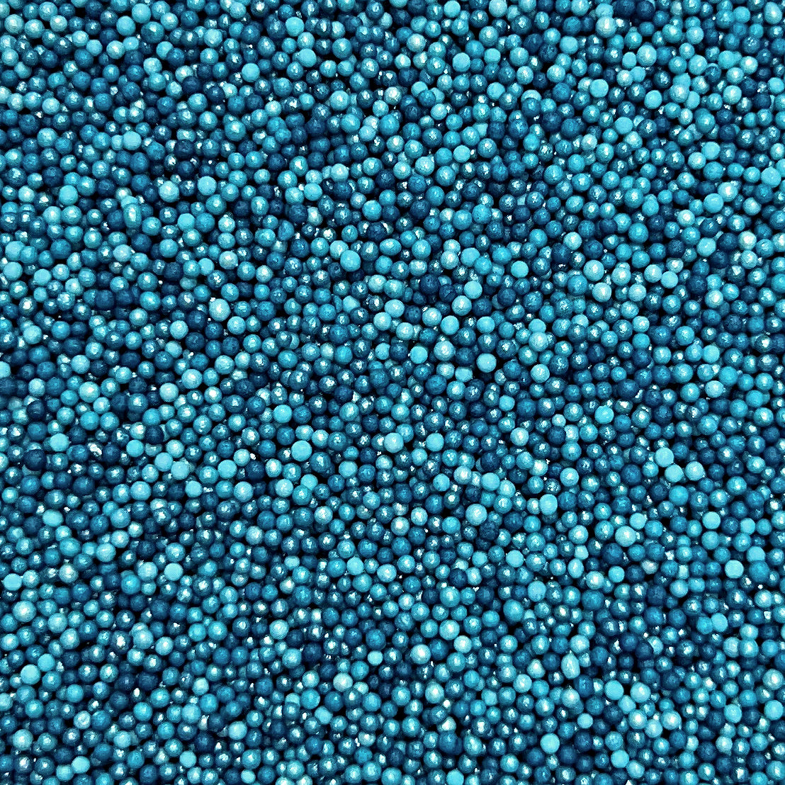 Ombré Nonpareils Mix: Ocean Teal | www.sprinklebeesweet.com