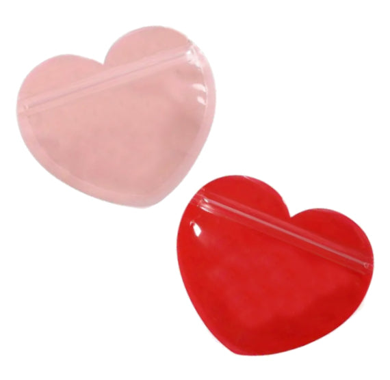 Heart Shaped Treat Bags: Pink or Red | www.sprinklebeesweet.com