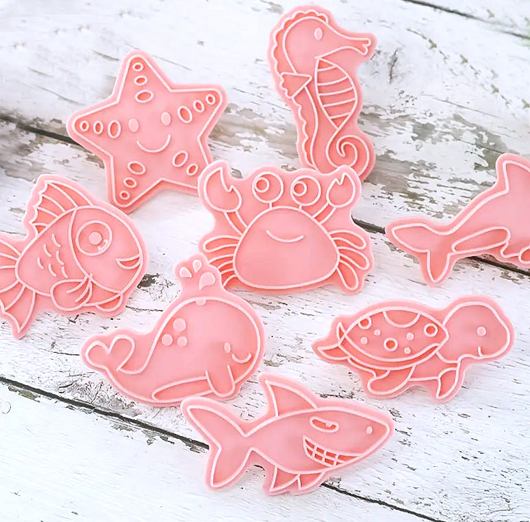 Under the Sea Cookie Cutter & Stampers Set | www.sprinklebeesweet.com