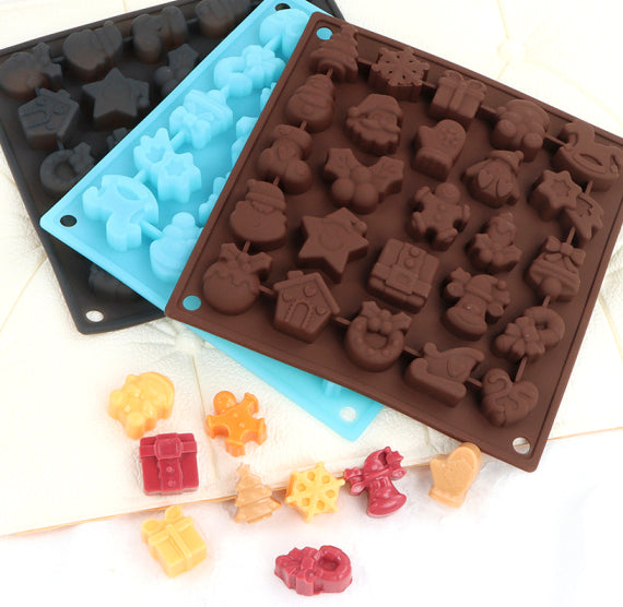 25 Days of Christmas Mold | www.sprinklebeesweet.com