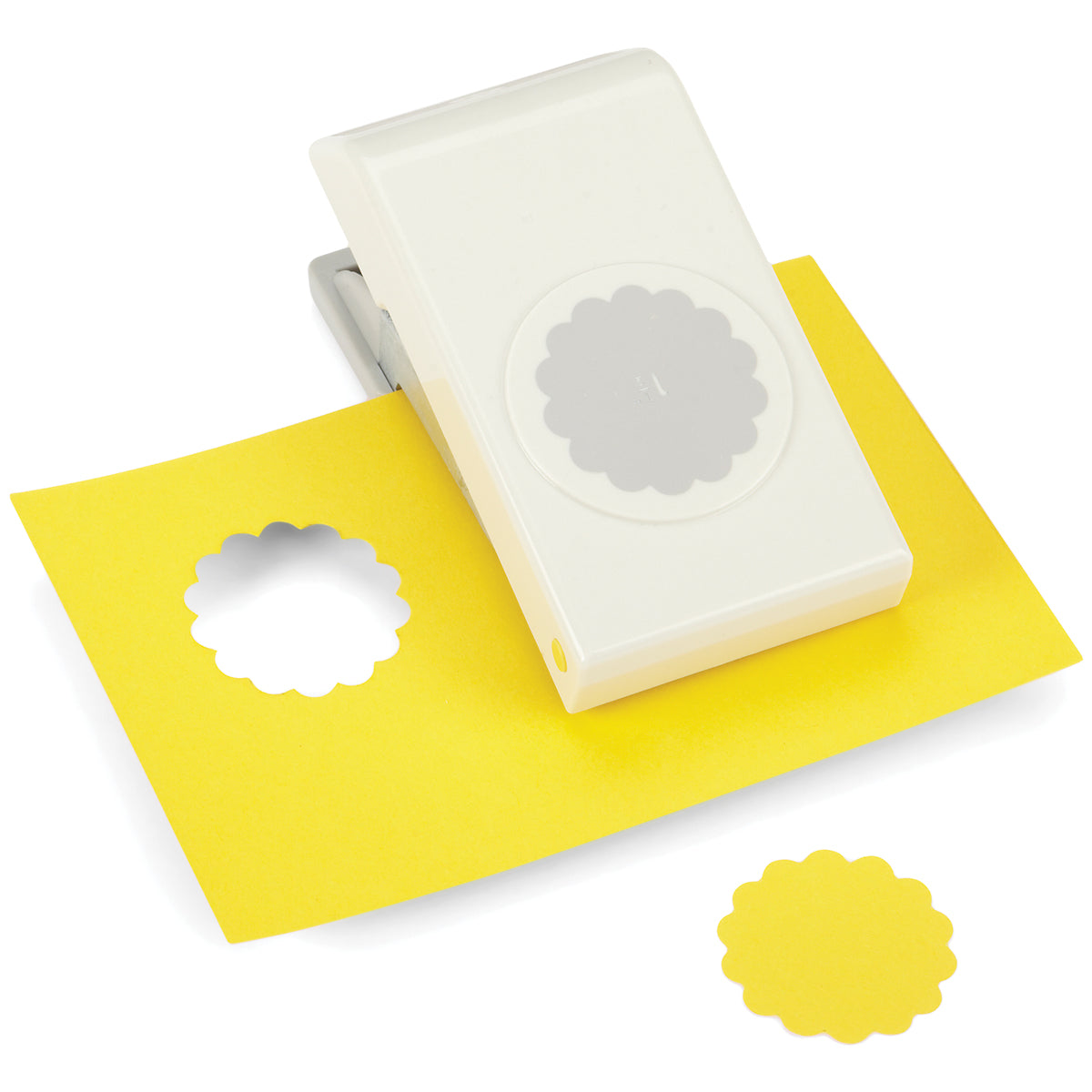 1.75 Inch Scallop Paper Punch | www.sprinklebeesweet.com