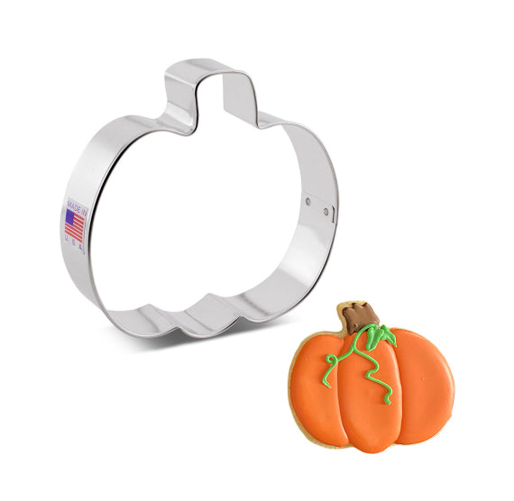 Pumpkin Cookie Cutter: Large | www.sprinklebeesweet.com