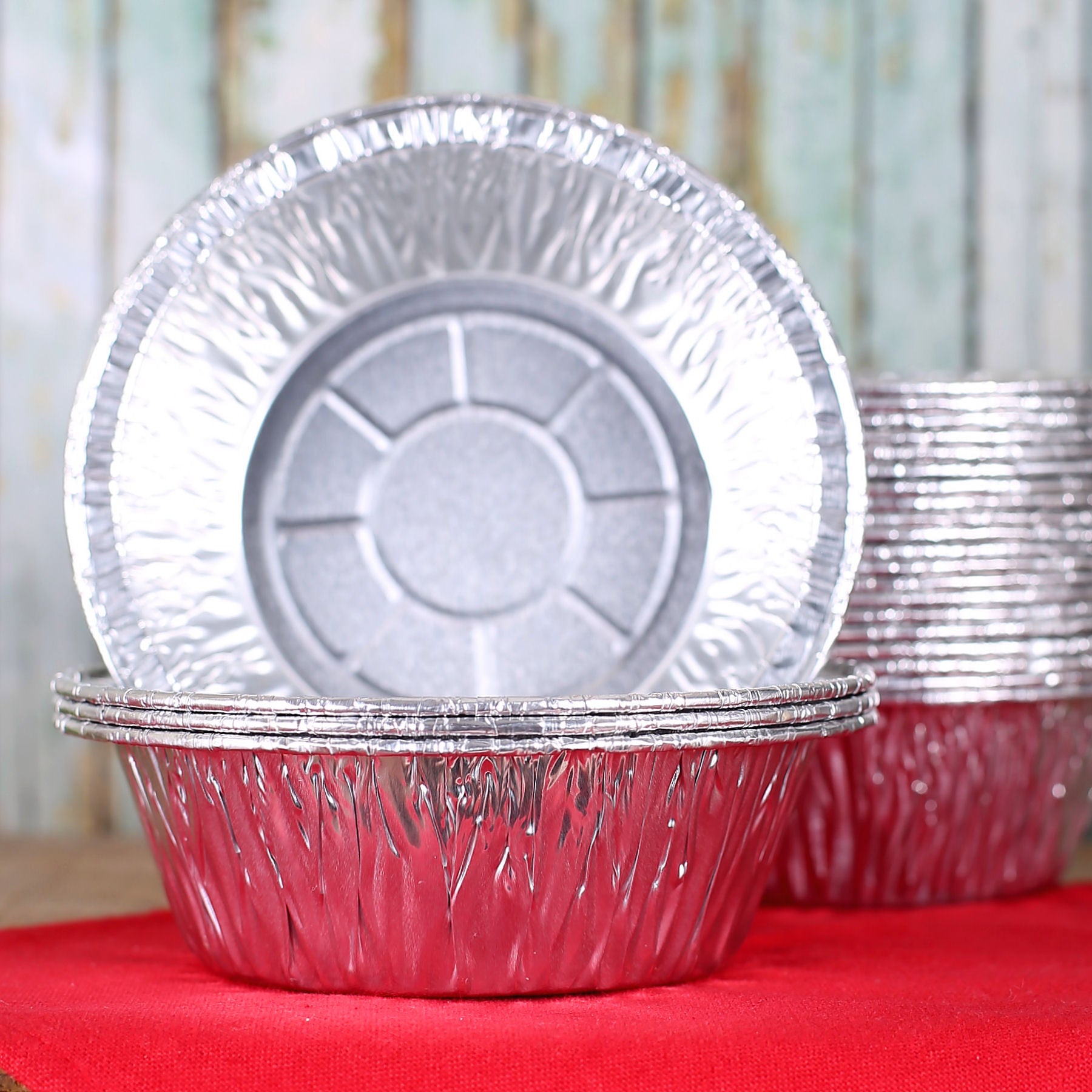 6" Foil Pie Pans: 12 | www.sprinklebeesweet.com