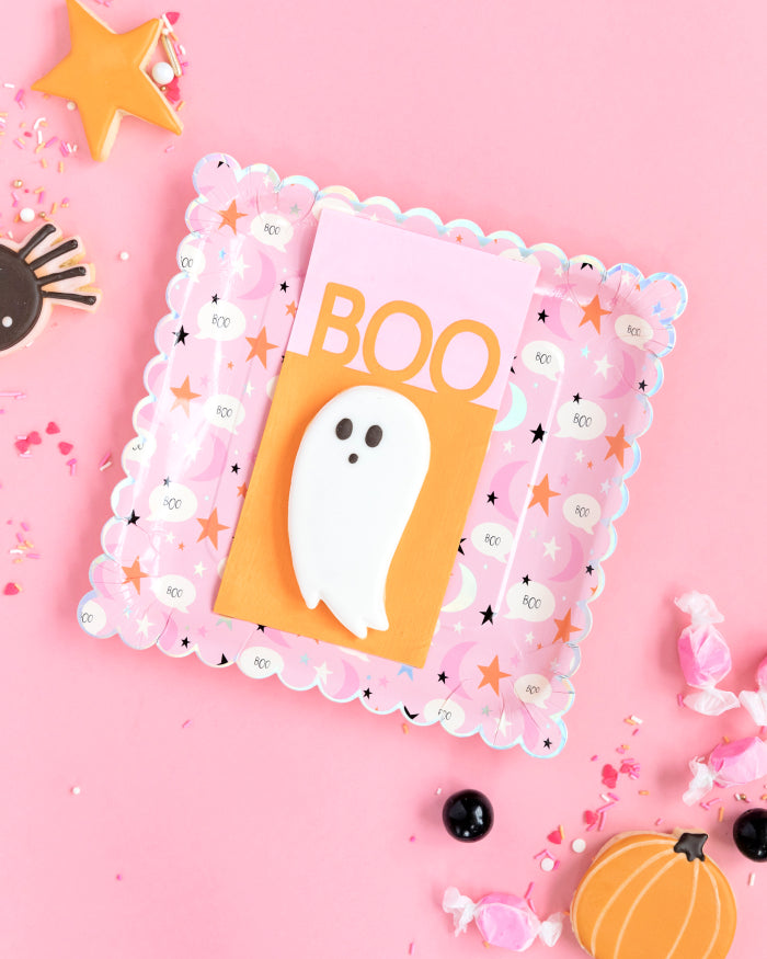 Halloween Napkins: Happy Haunting BOO | www.sprinklebeesweet.com