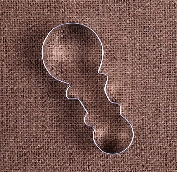 Baby Rattle Cookie Cutter | www.sprinklebeesweet.com