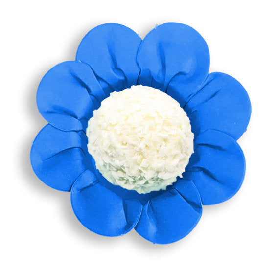 Daisy Flower Candy Cups: Royal Blue | www.sprinklebeesweet.com