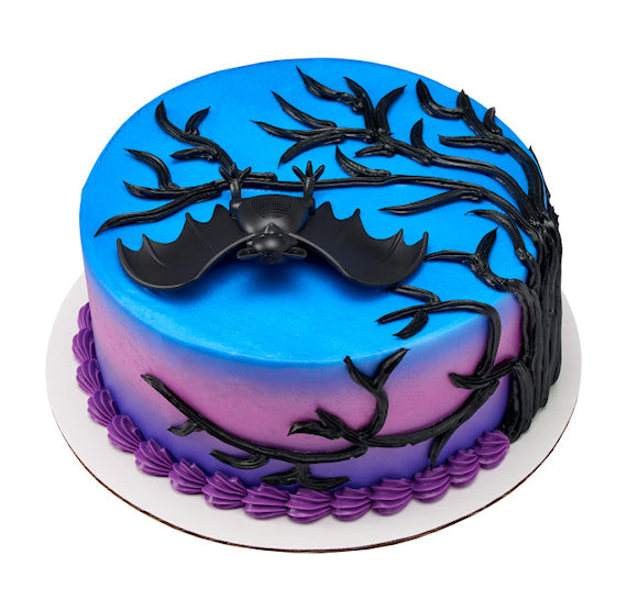 Halloween Cake Toppers: Spider + Bat | www.sprinklebeesweet.com