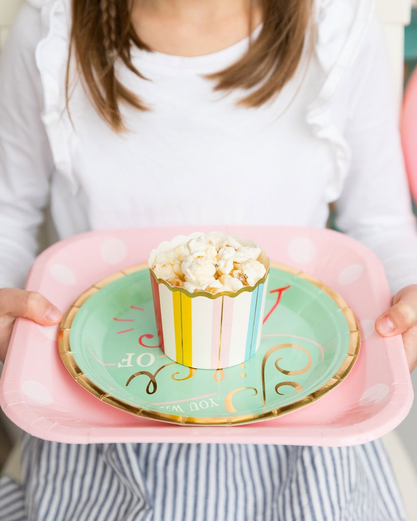 Birthday Baking Cups: Hip Hip Hooray | www.sprinklebeesweet.com