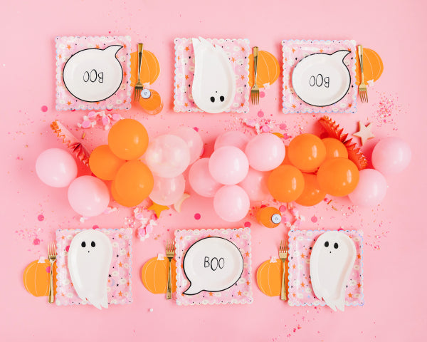 Halloween Napkins: Happy Haunting BOO | www.sprinklebeesweet.com