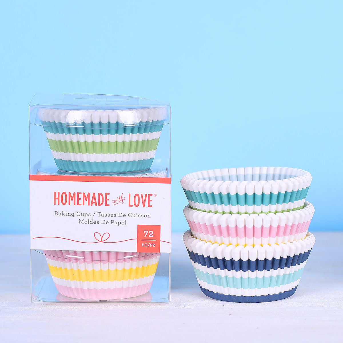 Cupcake Liners: Stripe | www.sprinklebeesweet.com