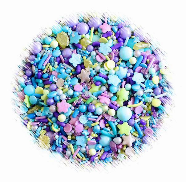 Sprinklefetti™ Under the Sea Sprinkle Mix | www.sprinklebeesweet.com