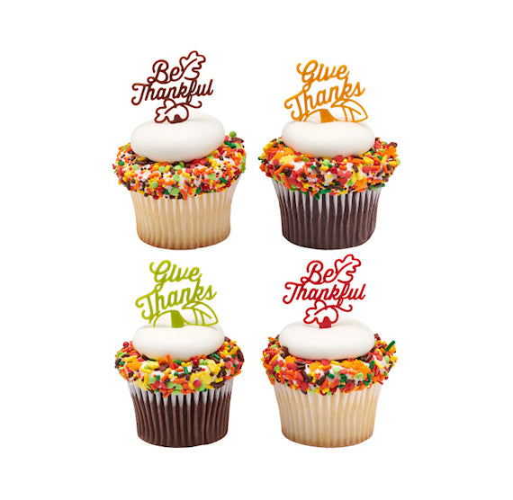 Thanksgiving Cupcake Picks: Give Thanks + Be Thankful | www.sprinklebeesweet.com