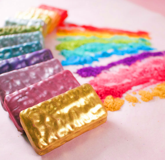 Hot Pink Luster Dust: Two Sizes Available | www.sprinklebeesweet.com