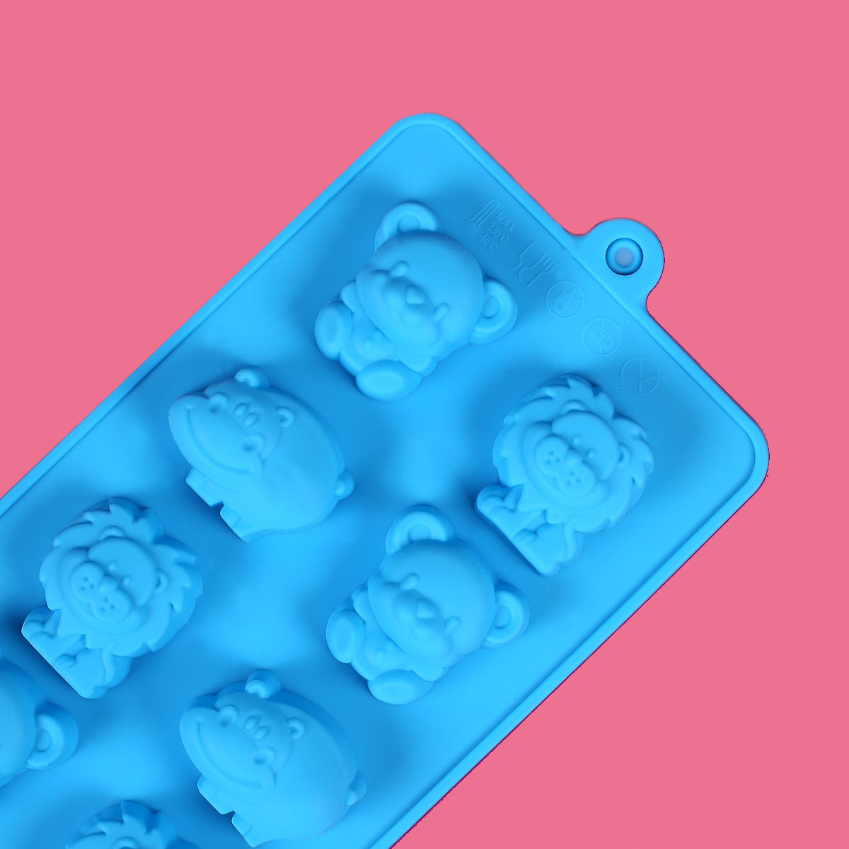 Cute Animals Candy Mold | www.sprinklebeesweet.com
