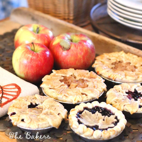 Mini 4" Foil Pie Pans: 50 | www.sprinklebeesweet.com