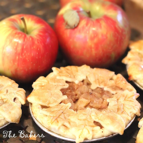 Mini 4" Foil Pie Pans: 50 | www.sprinklebeesweet.com