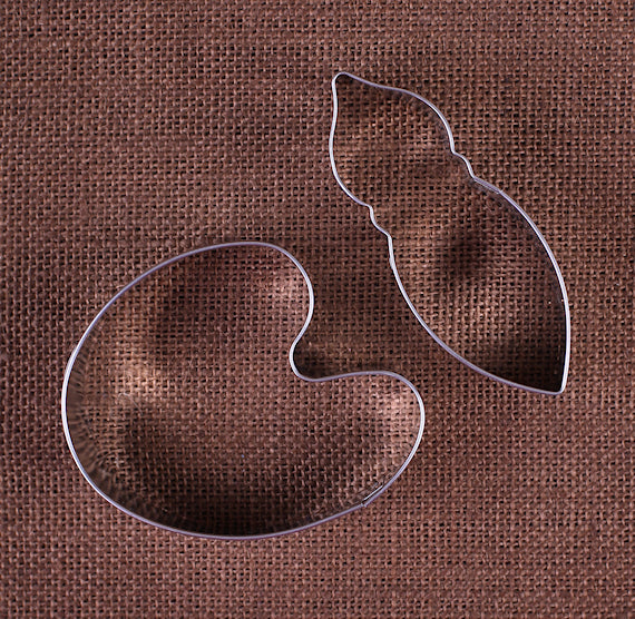 Art Cookie Cutter Set | www.sprinklebeesweet.com
