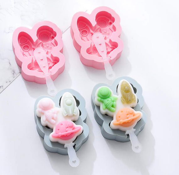 Outer Space Cakesicle Mold | www.sprinklebeesweet.com