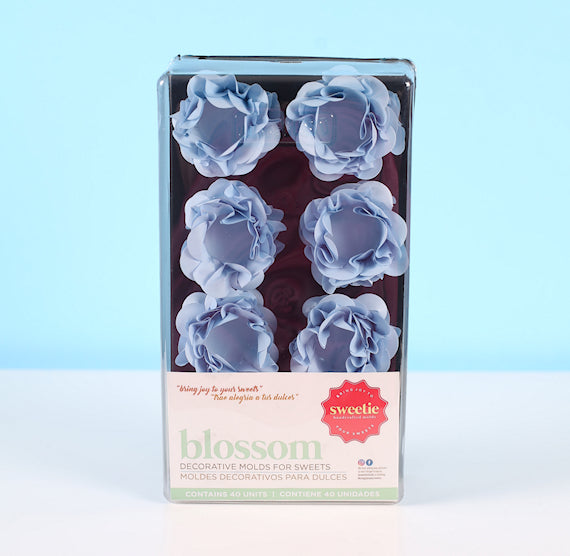 Blossom Flower Candy Cups: Soft Blue | www.sprinklebeesweet.com