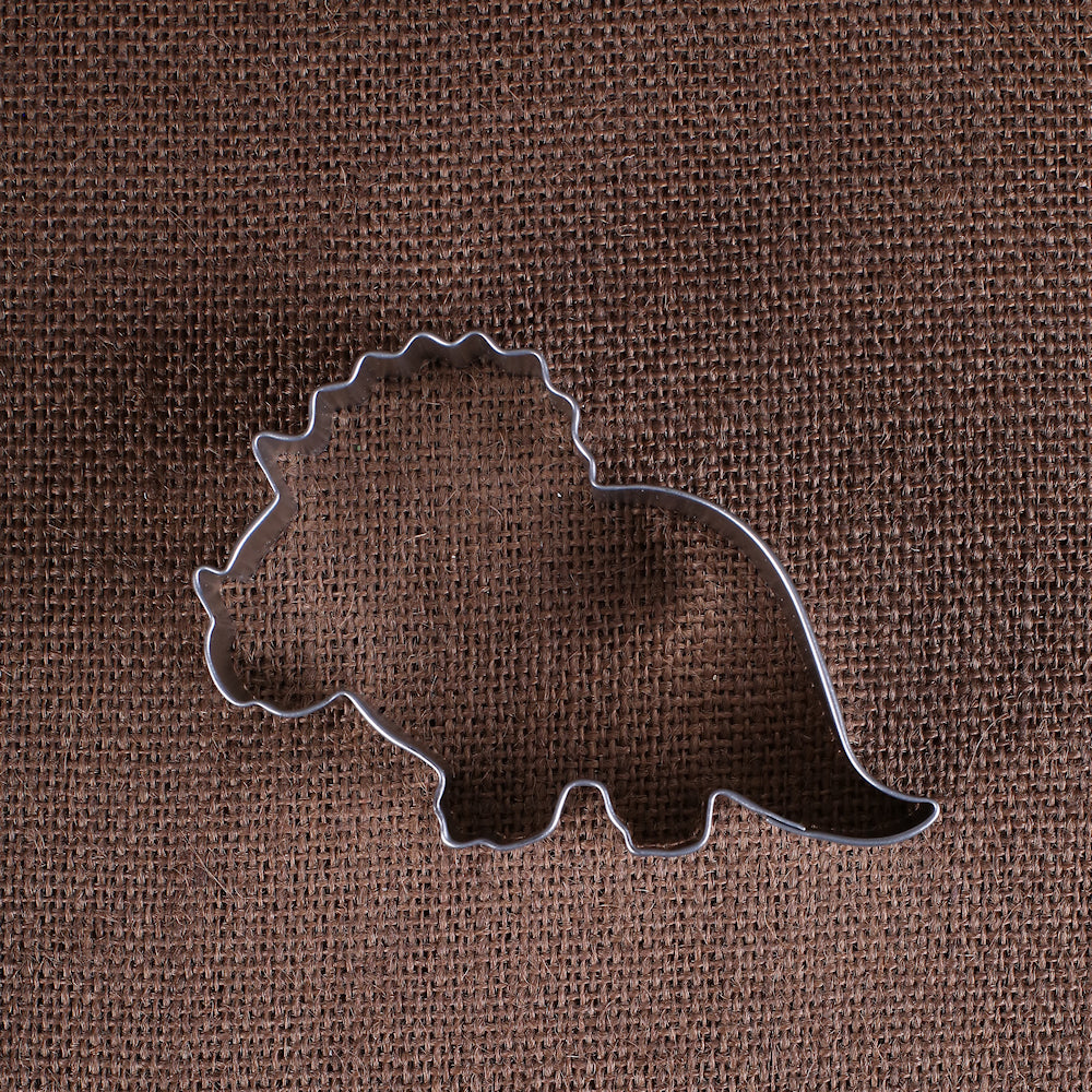Baby Dinosaur Cookie Cutter: Triceratops | www.sprinklebeesweet.com