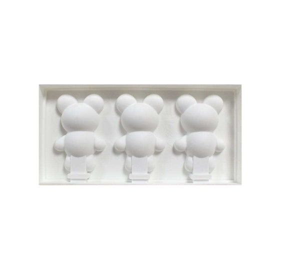 Baby Bear Cakesicle Mold: Mini | www.sprinklebeesweet.com