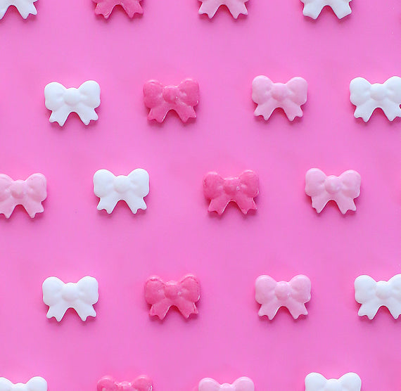 White & Pink Bow Candy Sprinkles | www.sprinklebeesweet.com