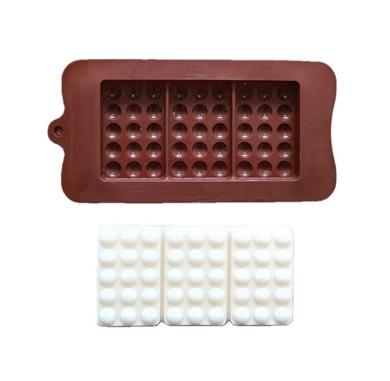 Thick Chocolate Bar Mold: Dots Break-Up | www.sprinklebeesweet.com