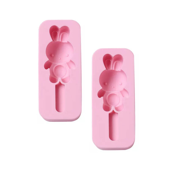 Bunny Rabbit Cakesicle Mold Set | www.sprinklebeesweet.com