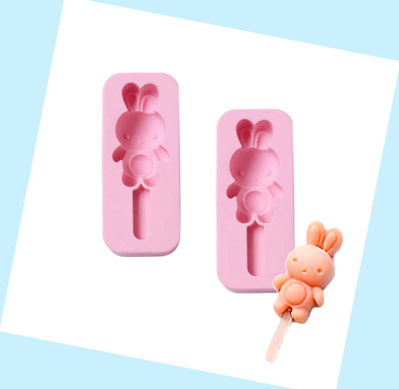 Bunny Rabbit Cakesicle Mold Set | www.sprinklebeesweet.com