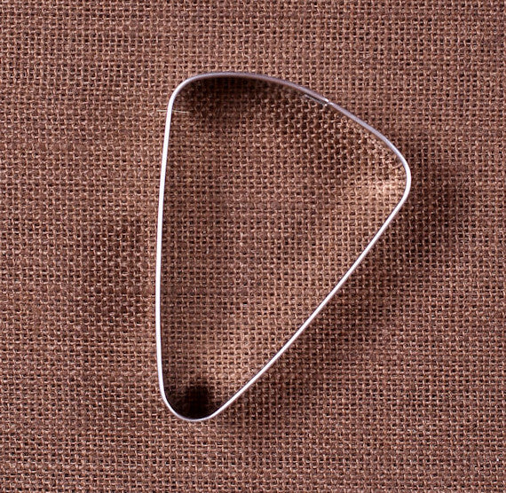 Candy Corn Cookie Cutter | www.sprinklebeesweet.com