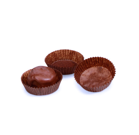Small Candy Cups: Brown: Peanut Butter Cup Style | www.sprinklebeesweet.com